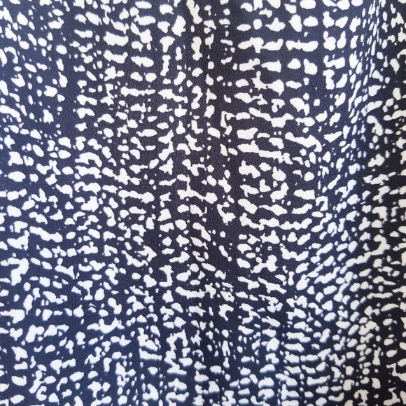 Valette |‎ Abstract Print Petal Skirt size 8 - Picture 6 of 7